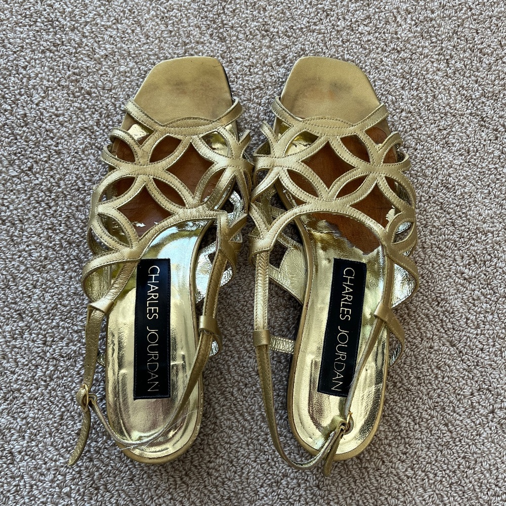 Lovely vintage Charles Jourdan flat, gold sandals. 9m